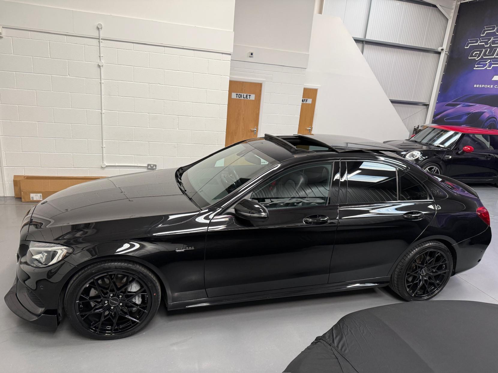 Mercedes-Benz C Class 3.0 C43 V6 AMG (Premium) Saloon 4dr Petrol G-Tronic+ 4MATIC Euro 6 (s/s) (367 ps)