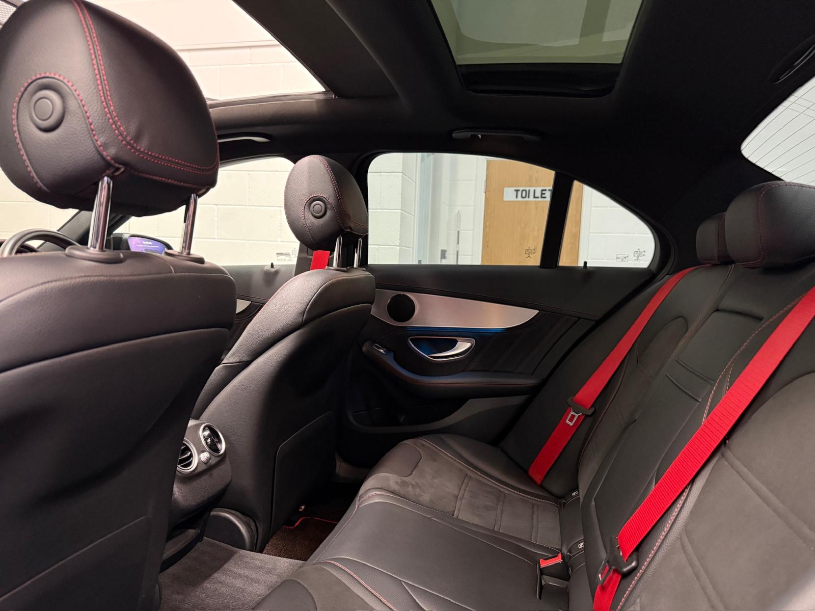 Mercedes-Benz C Class 3.0 C43 V6 AMG (Premium) Saloon 4dr Petrol G-Tronic+ 4MATIC Euro 6 (s/s) (367 ps)