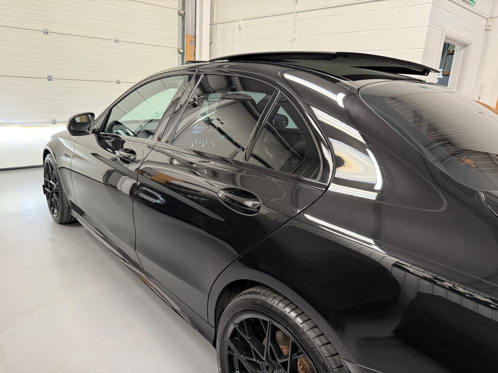 Mercedes-Benz C Class 3.0 C43 V6 AMG (Premium) Saloon 4dr Petrol G-Tronic+ 4MATIC Euro 6 (s/s) (367 ps)