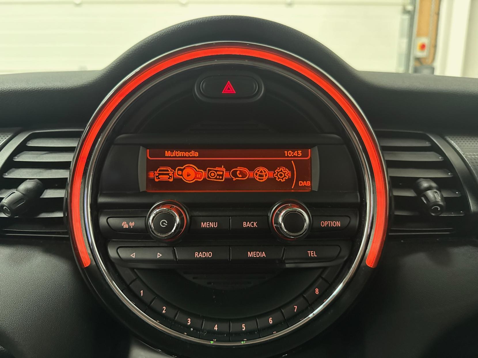 MINI Hatch 1.5 Cooper Hatchback 3dr Petrol Manual Euro 6 (s/s) (136 ps)