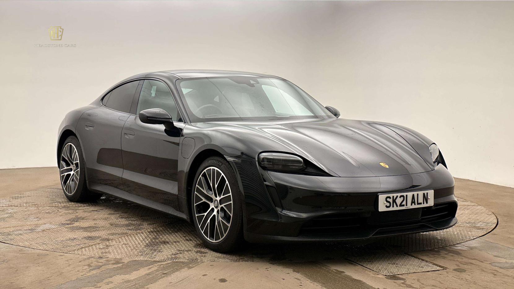 2021 PORSCHE TAYCAN