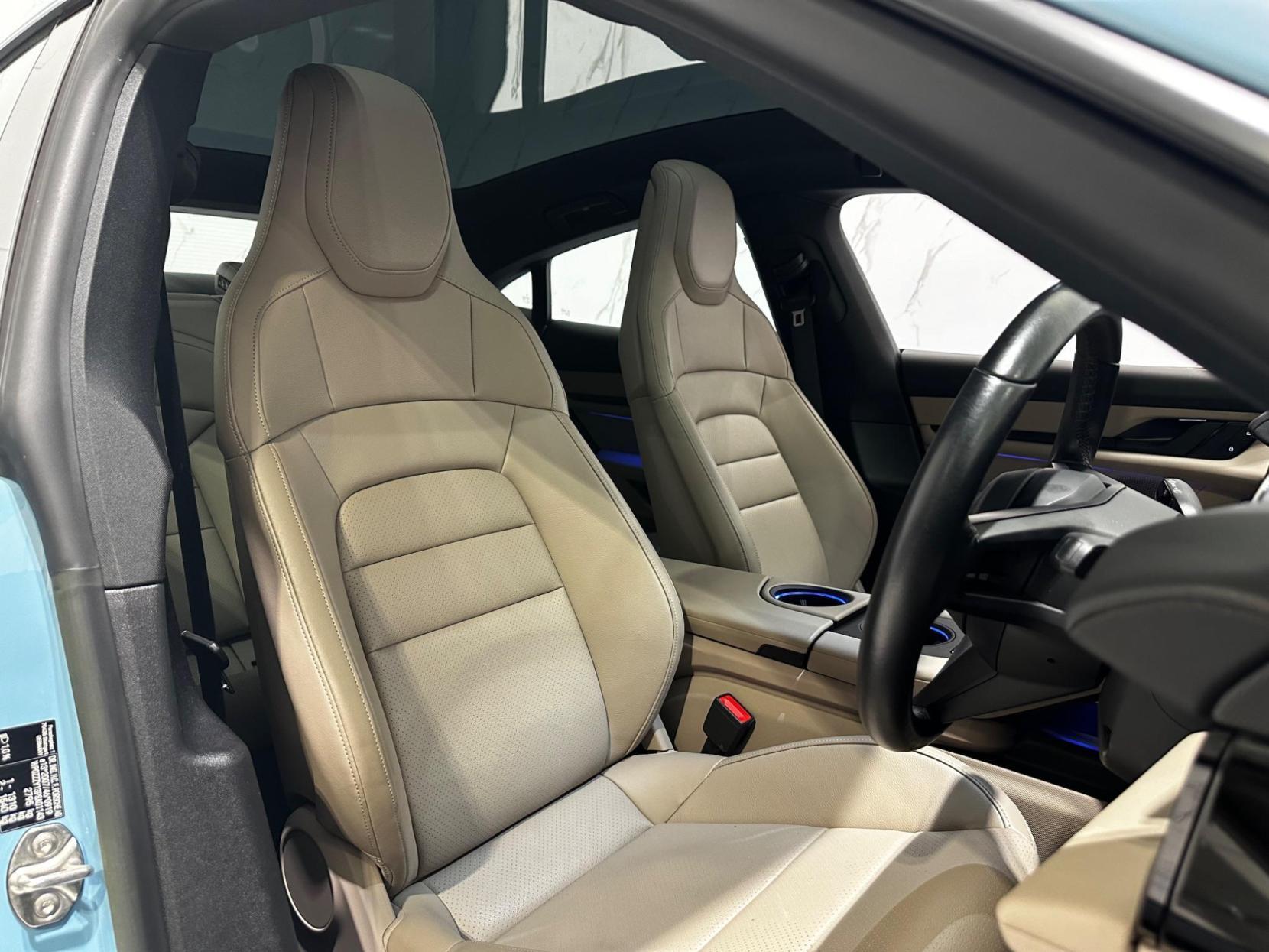 Porsche Taycan Performance 79.2kWh Saloon 4dr Electric Auto RWD (11kW Charger) (408 ps)