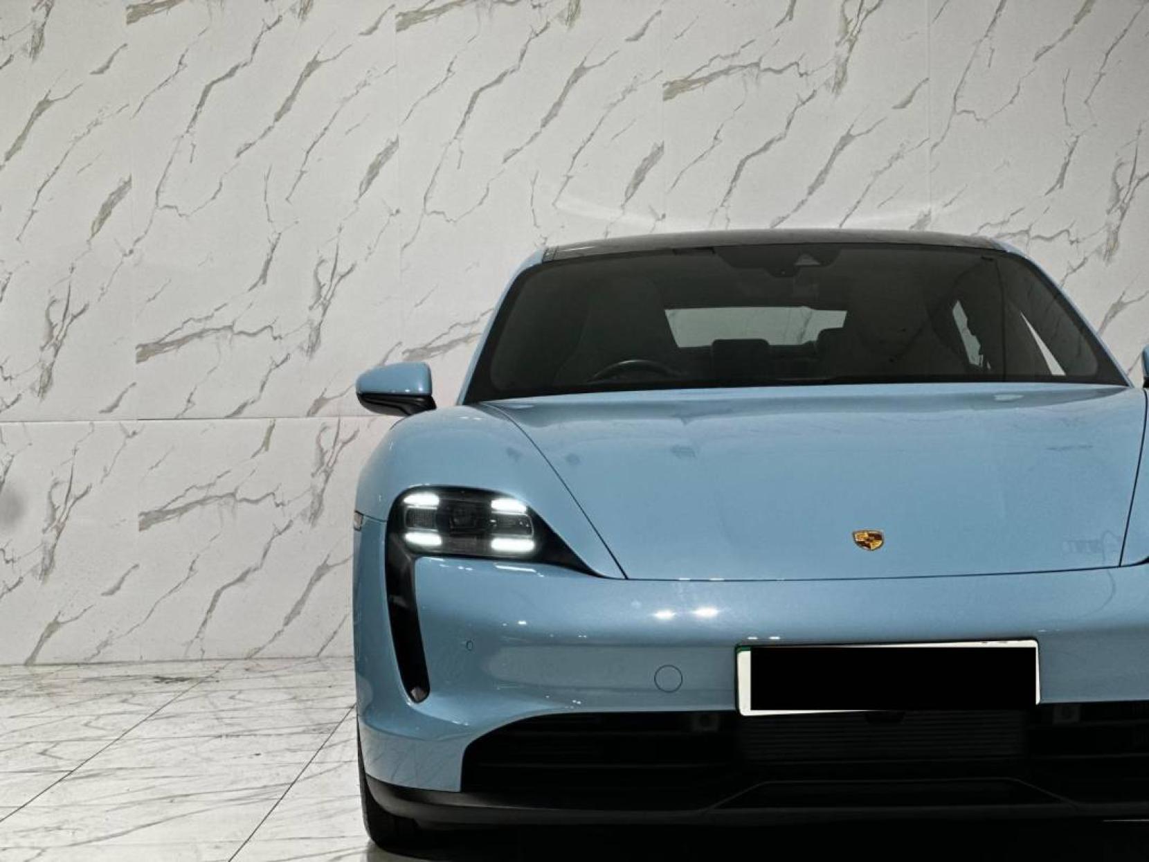 Porsche Taycan Performance 79.2kWh Saloon 4dr Electric Auto RWD (11kW Charger) (408 ps)