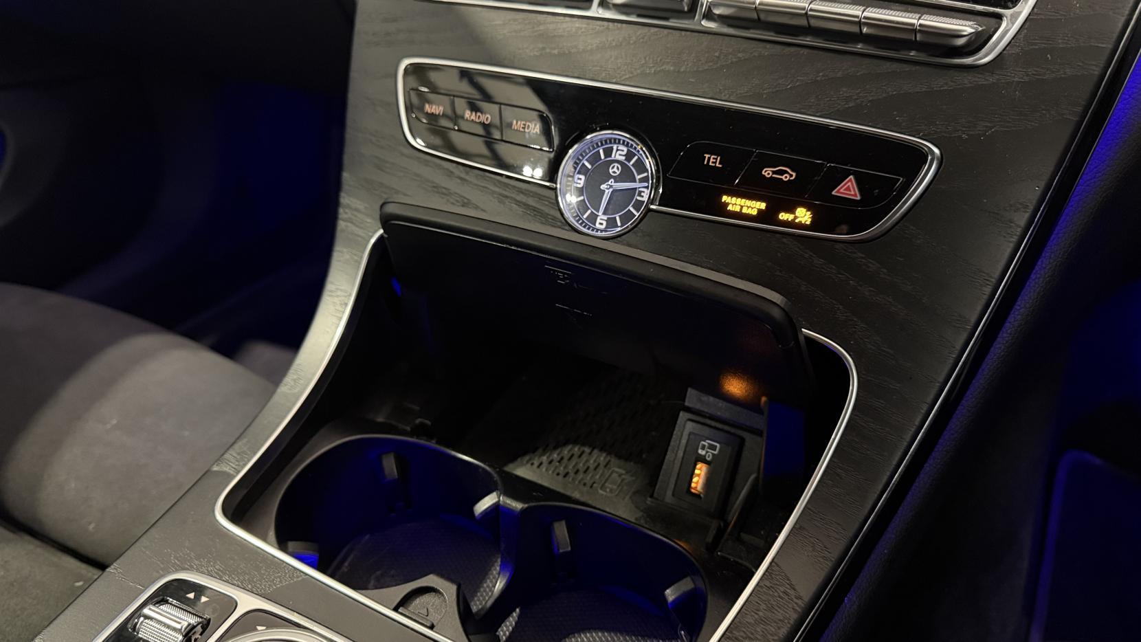 Mercedes-Benz C Class 2.0 C300 AMG Line (Premium) Cabriolet 2dr Petrol G-Tronic+ Euro 6 (s/s) (258 ps)