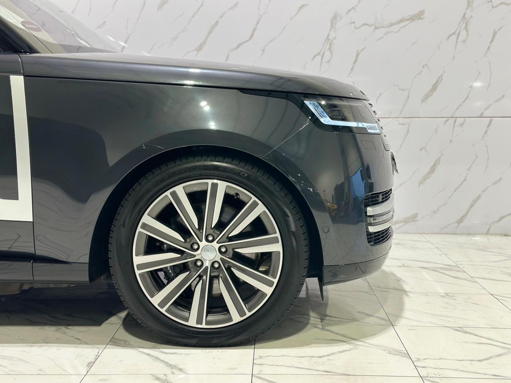 Land Rover Range Rover 3.0 P510e 38.2kWh Autobiography SUV 5dr Petrol Plug-in Hybrid Auto 4WD Euro 6 (s/s) (510 ps)