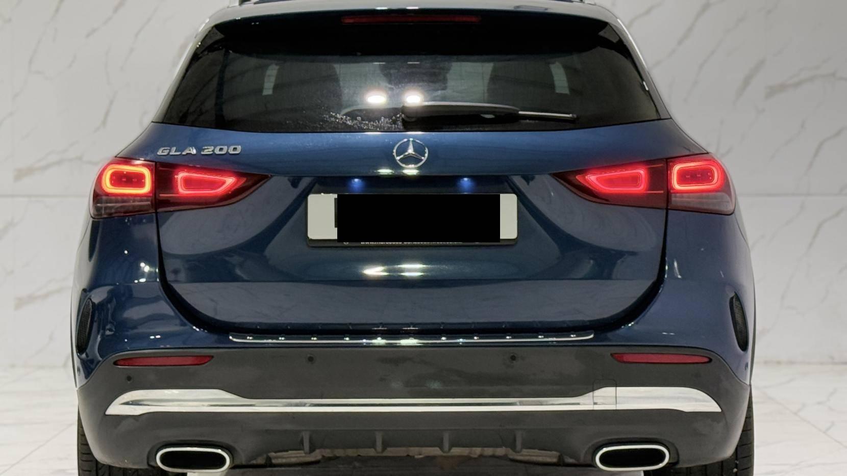 Mercedes-Benz GLA 1.3 GLA200 AMG Line (Premium Plus) SUV 5dr Petrol 7G-DCT Euro 6 (s/s) (163 ps)