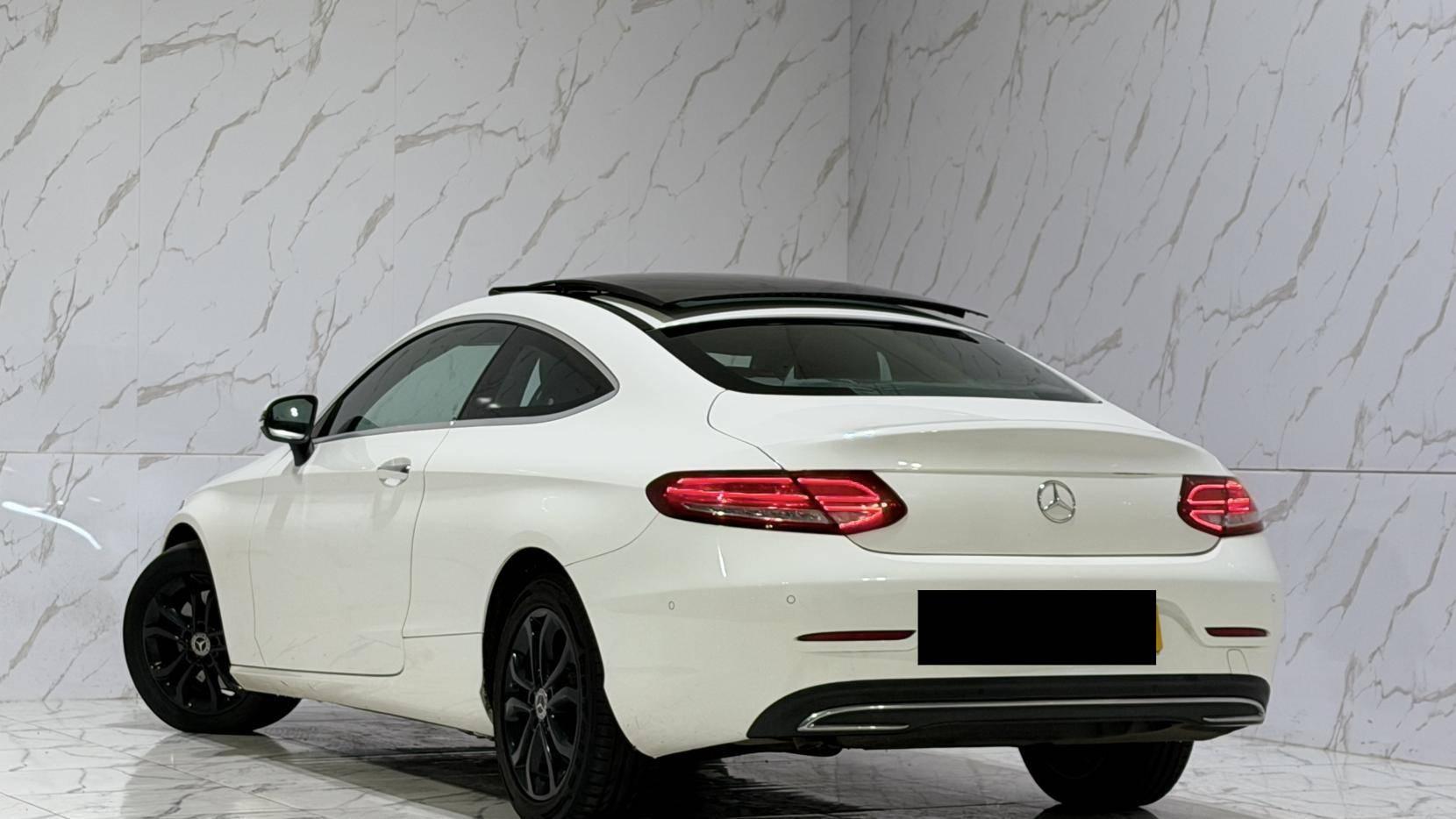 Mercedes-Benz C Class 2.1 C250d Sport (Premium Plus) Coupe 2dr Diesel G-Tronic+ Euro 6 (s/s) (204 ps)