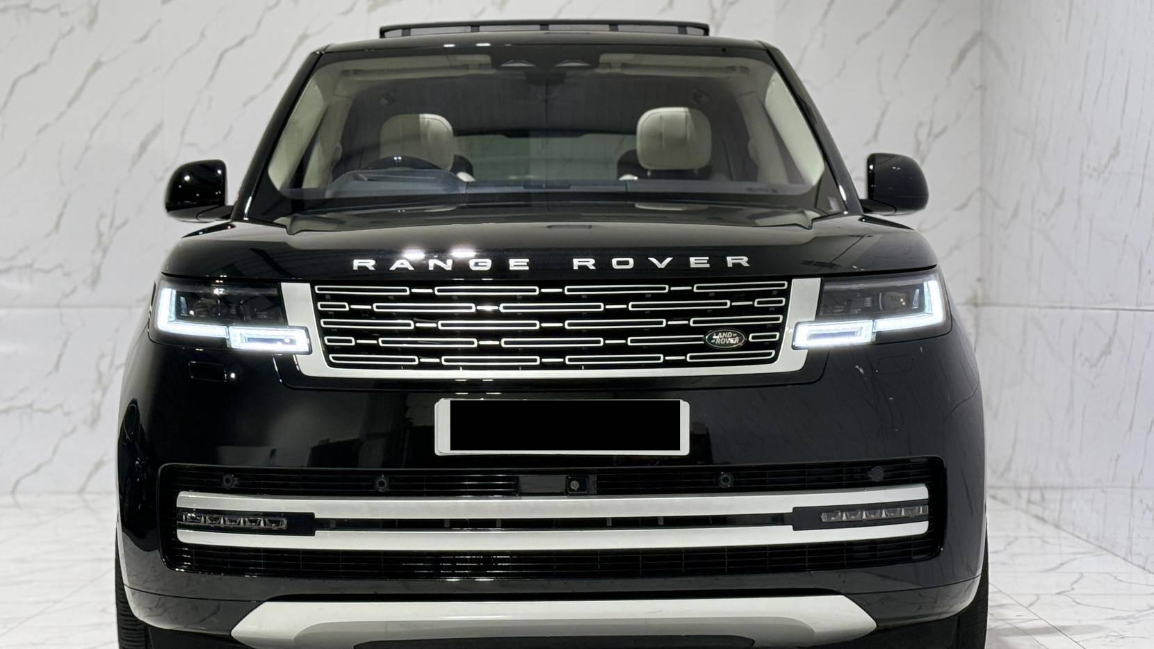 Land Rover Range Rover 3.0 P440e 38.2kWh Autobiography SUV 5dr Petrol Plug-in Hybrid Auto 4WD Euro 6 (s/s) (LWB) (440 ps)