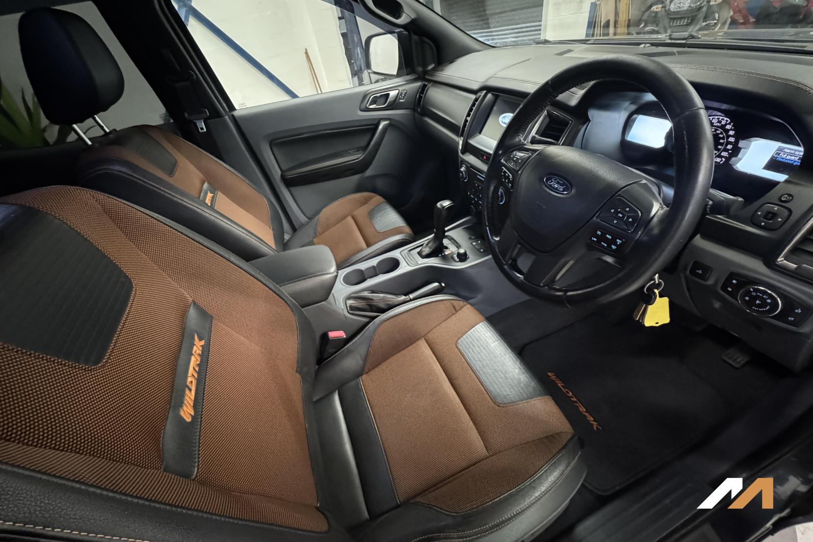 Ford Ranger 3.2 TDCi Wildtrak Pickup Double Cab 4dr Diesel Auto 4WD Euro 5 (200 ps)