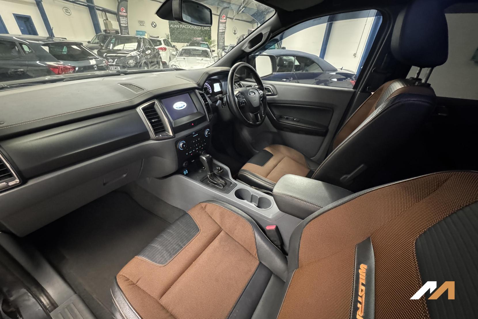 Ford Ranger 3.2 TDCi Wildtrak Pickup Double Cab 4dr Diesel Auto 4WD Euro 5 (200 ps)