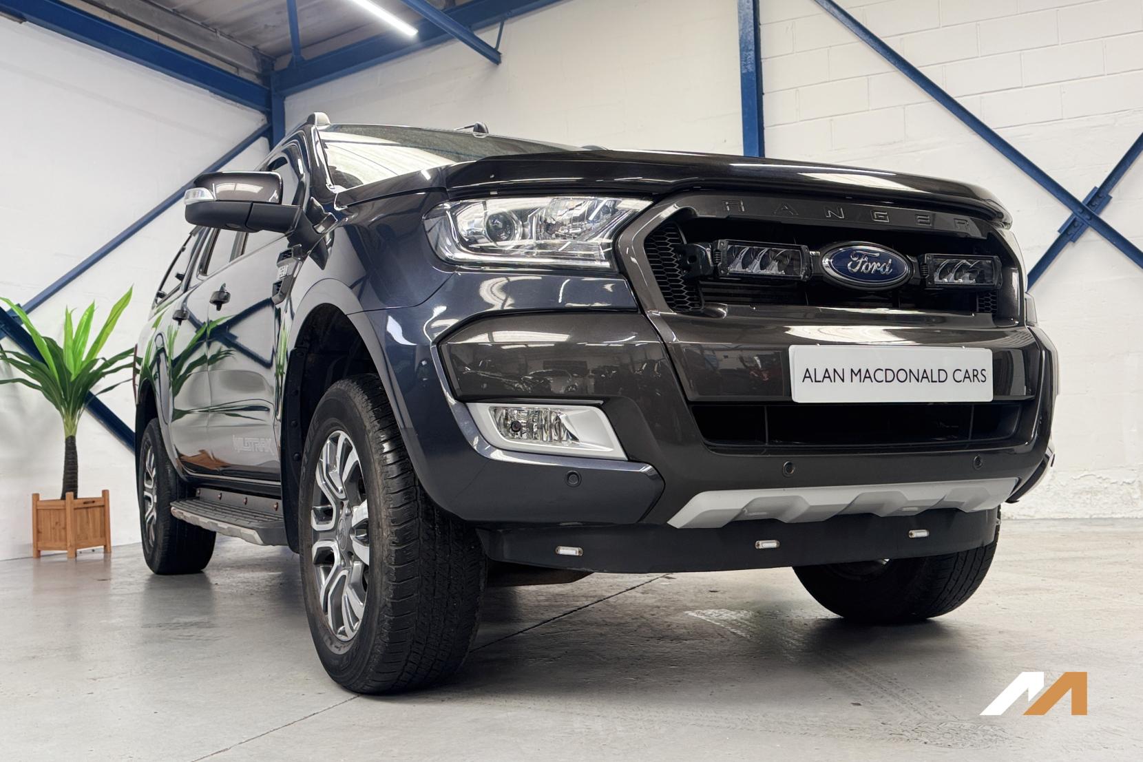 Ford Ranger 3.2 TDCi Wildtrak Pickup Double Cab 4dr Diesel Auto 4WD Euro 5 (200 ps)