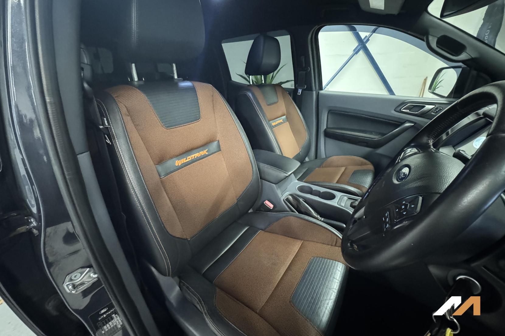 Ford Ranger 3.2 TDCi Wildtrak Pickup Double Cab 4dr Diesel Auto 4WD Euro 5 (200 ps)