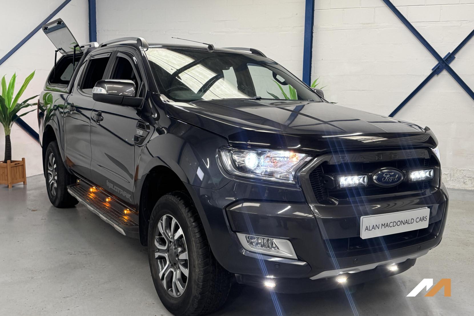 Ford Ranger 3.2 TDCi Wildtrak Pickup Double Cab 4dr Diesel Auto 4WD Euro 5 (200 ps)