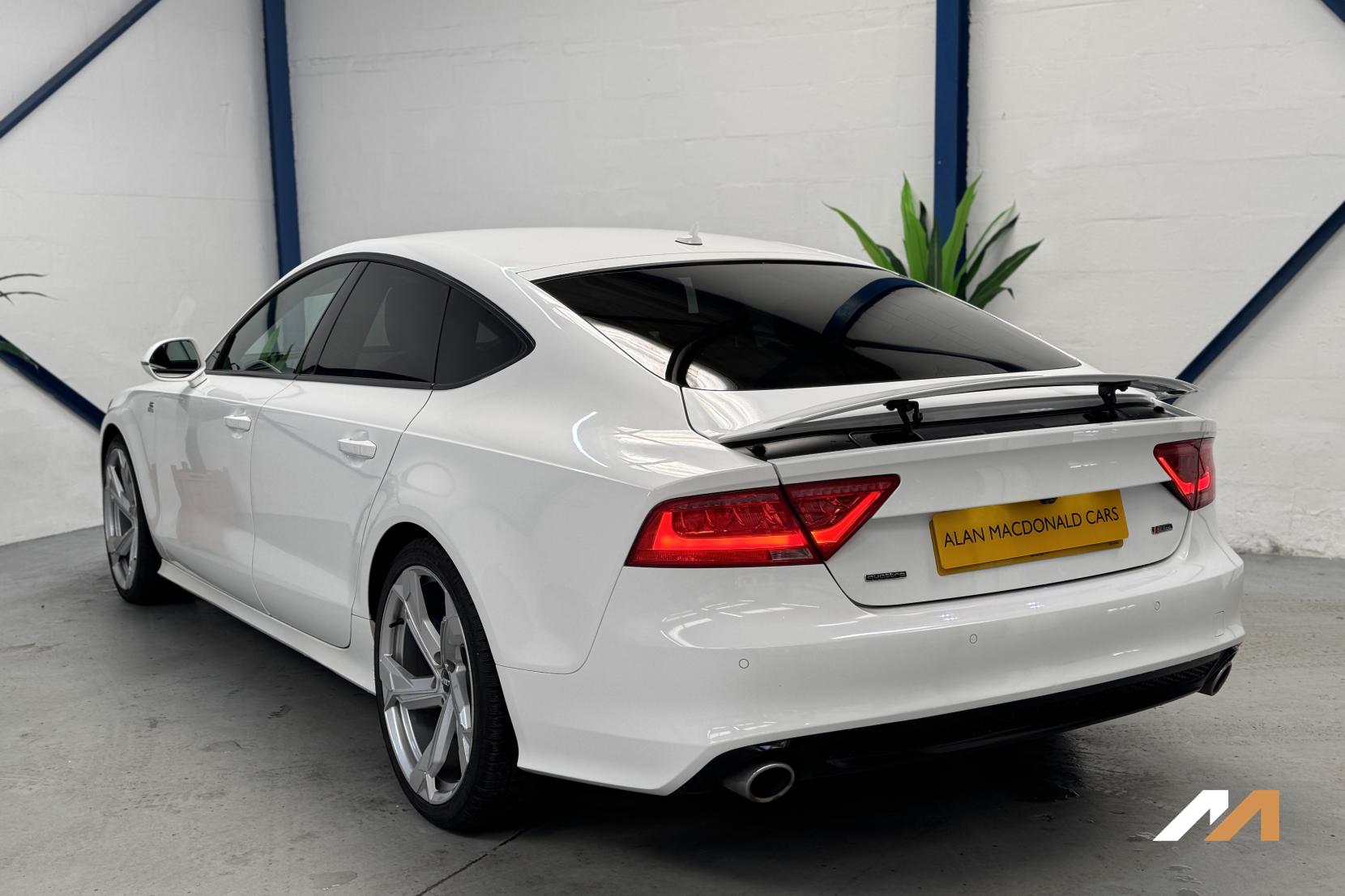 Audi A7 3.0 TDI V6 Black Edition Sportback 5dr Diesel Tiptronic quattro Euro 5 (s/s) (245 ps)