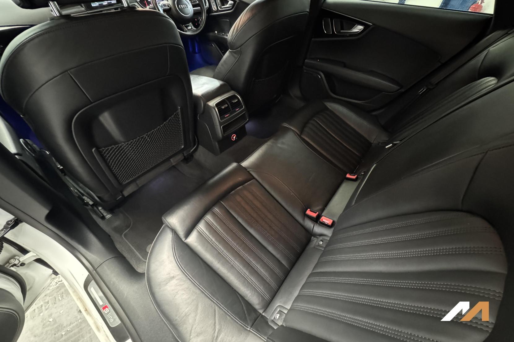 Audi A7 3.0 TDI V6 Black Edition Sportback 5dr Diesel Tiptronic quattro Euro 5 (s/s) (245 ps)