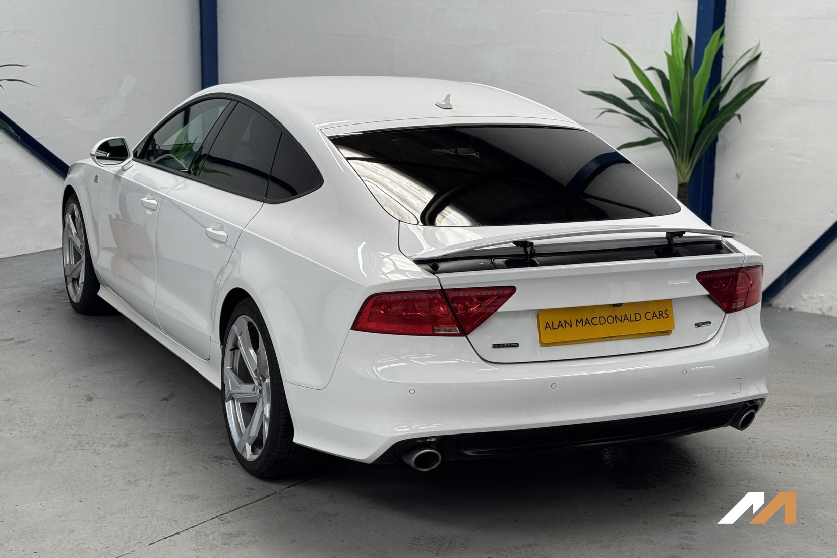 Audi A7 3.0 TDI V6 Black Edition Sportback 5dr Diesel Tiptronic quattro Euro 5 (s/s) (245 ps)