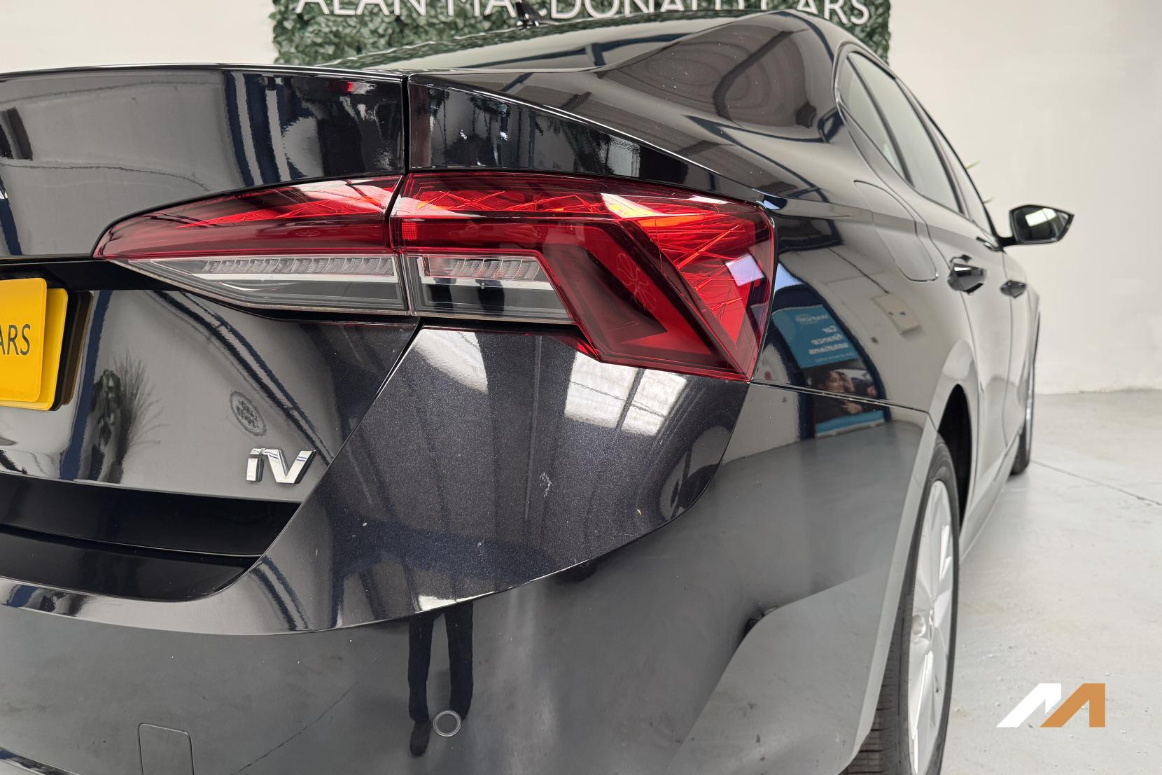 Skoda Octavia 1.4 TSI iV 13kWh SE Technology Hatchback 5dr Petrol Plug-in Hybrid DSG Euro 6 (s/s) (204 ps)