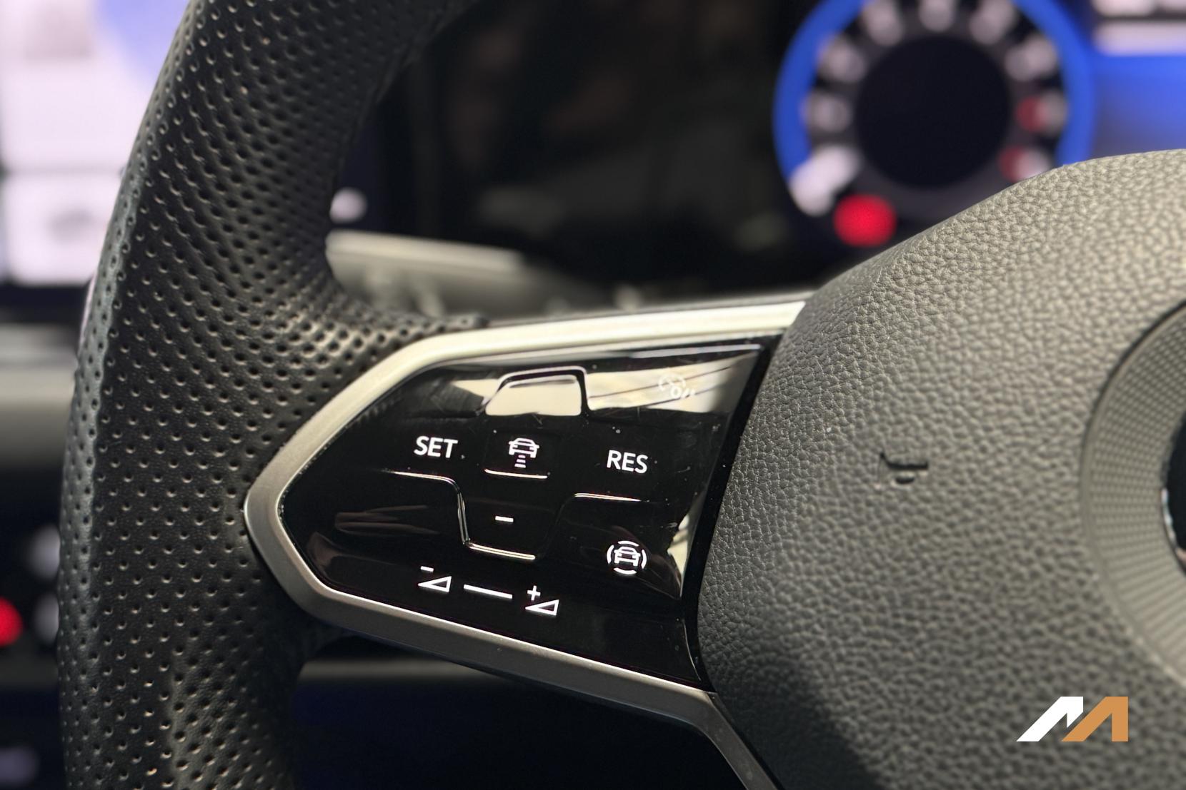 Volkswagen Golf 1.5 TSI R-Line Hatchback 5dr Petrol Manual Euro 6 (s/s) (130 ps)