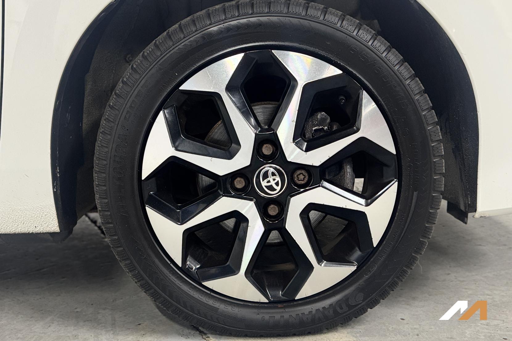 Toyota AYGO 1.0 VVT-i x-trend Hatchback 5dr Petrol Manual Euro 6 (Safety Sense) (71 ps)