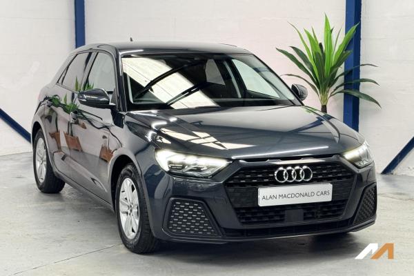 Audi A1 1.0 TFSI 25 Technik Sportback 5dr Petrol Manual Euro 6 (s/s) (95 ps)