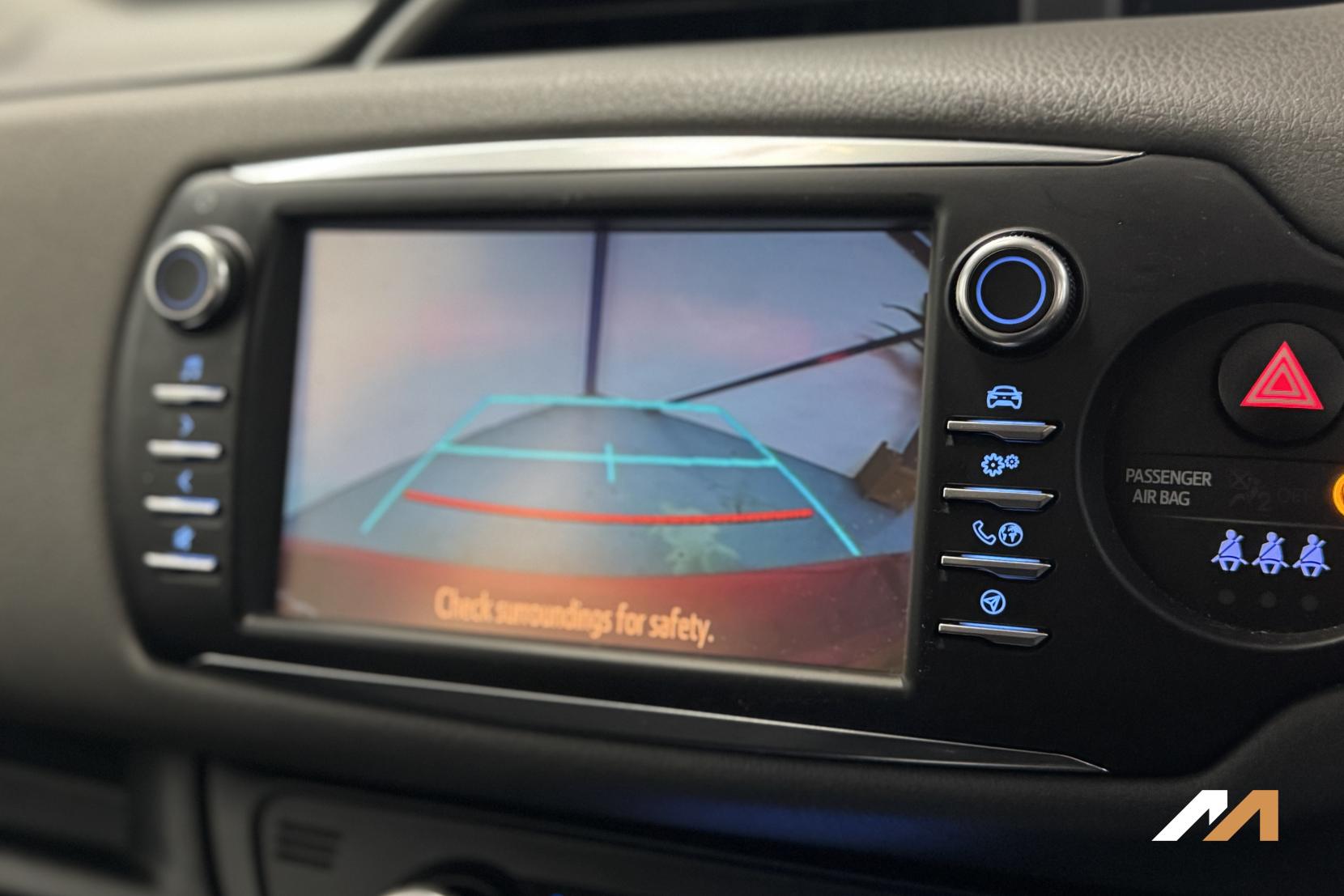 Toyota Yaris 1.5 VVT-h Icon Hatchback 5dr Petrol Hybrid E-CVT Euro 6 (s/s) (100 ps)