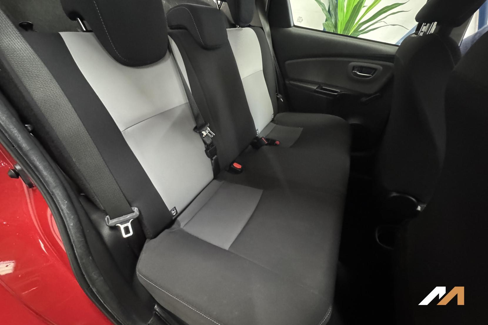 Toyota Yaris 1.5 VVT-h Icon Hatchback 5dr Petrol Hybrid E-CVT Euro 6 (s/s) (100 ps)