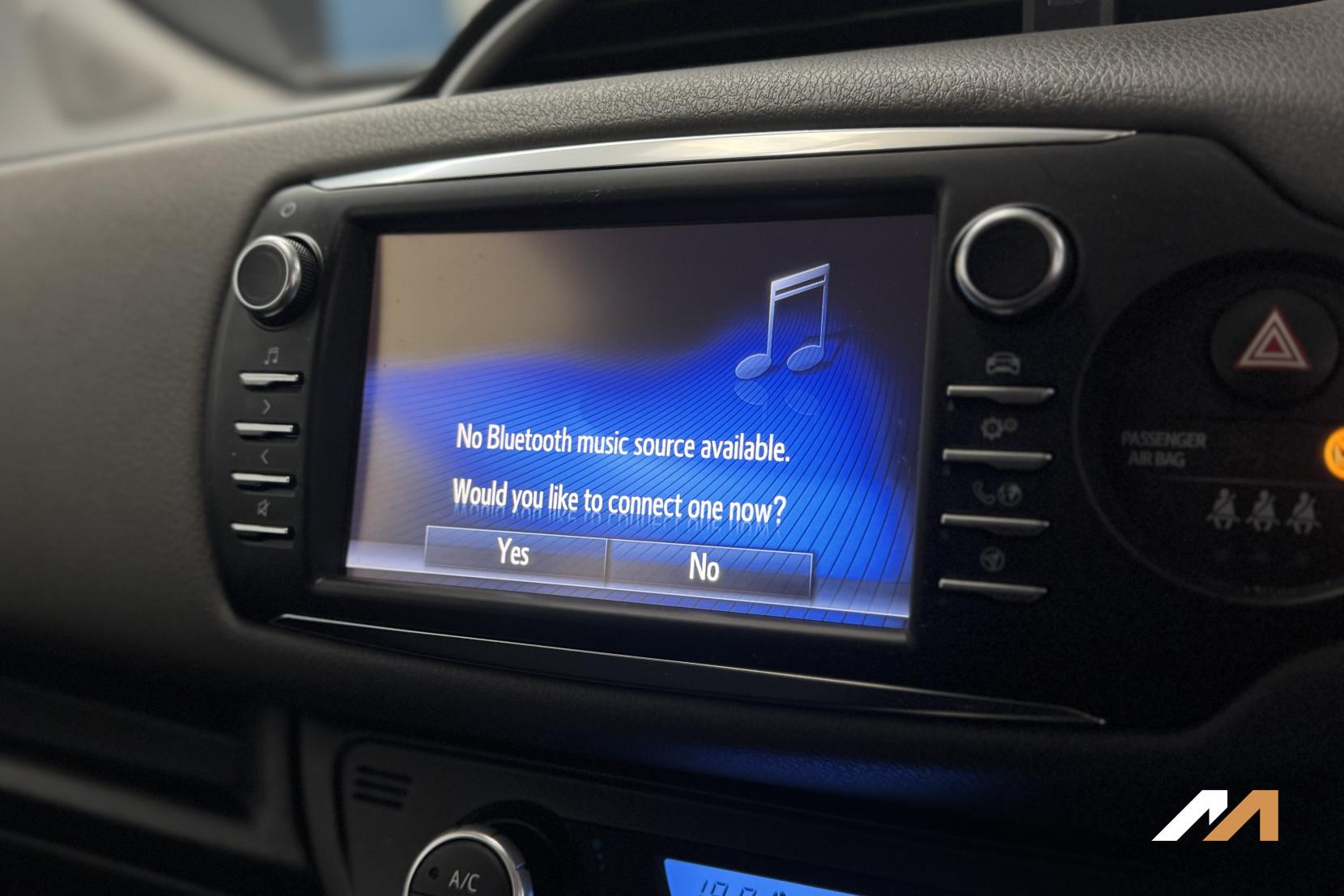 Toyota Yaris 1.5 VVT-h Icon Hatchback 5dr Petrol Hybrid E-CVT Euro 6 (s/s) (100 ps)