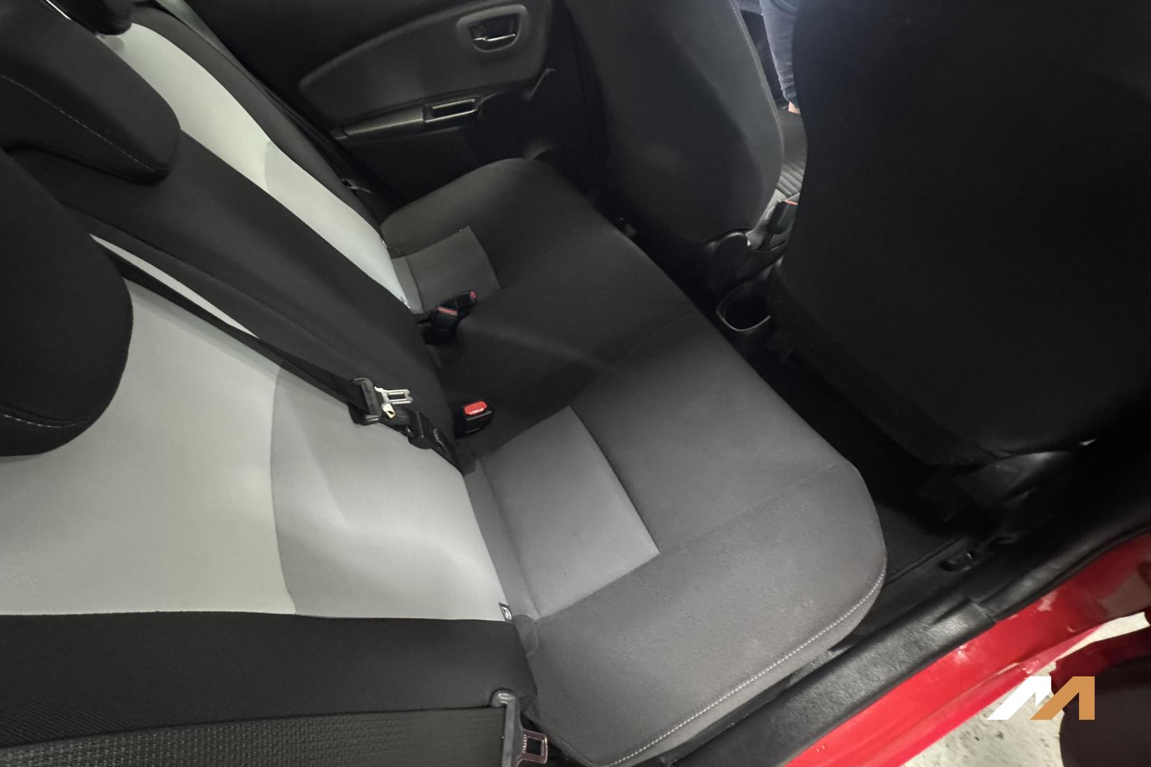 Toyota Yaris 1.5 VVT-h Icon Hatchback 5dr Petrol Hybrid E-CVT Euro 6 (s/s) (100 ps)