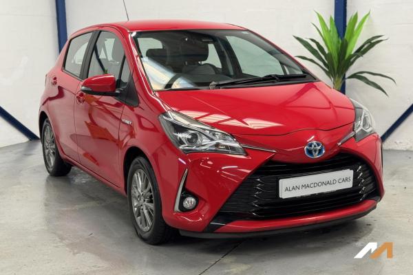 Toyota Yaris 1.5 VVT-h Icon Hatchback 5dr Petrol Hybrid E-CVT Euro 6 (s/s) (100 ps)