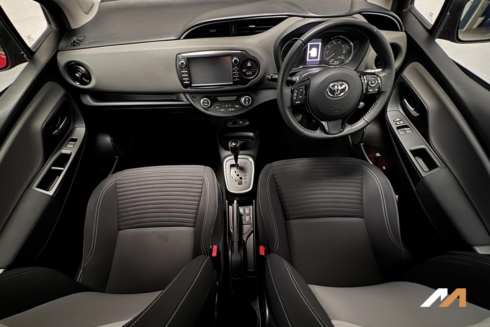 Toyota Yaris 1.5 VVT-h Icon Hatchback 5dr Petrol Hybrid E-CVT Euro 6 (s/s) (100 ps)