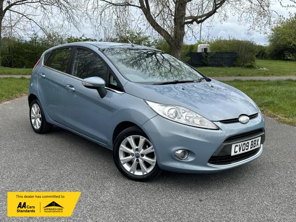 Ford Fiesta 1.25 Zetec Hatchback 5dr Petrol Manual (133 g/km, 81 bhp)