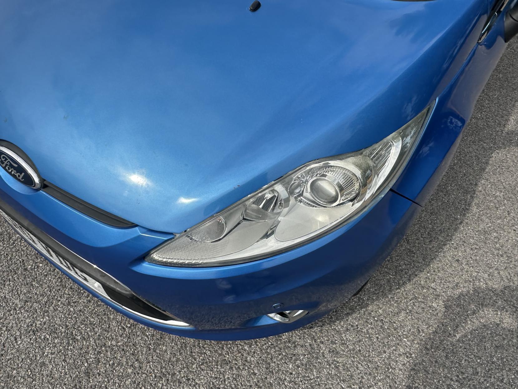 Ford Fiesta 1.4 Zetec Hatchback 5dr Petrol Automatic (154 g/km, 94 bhp)