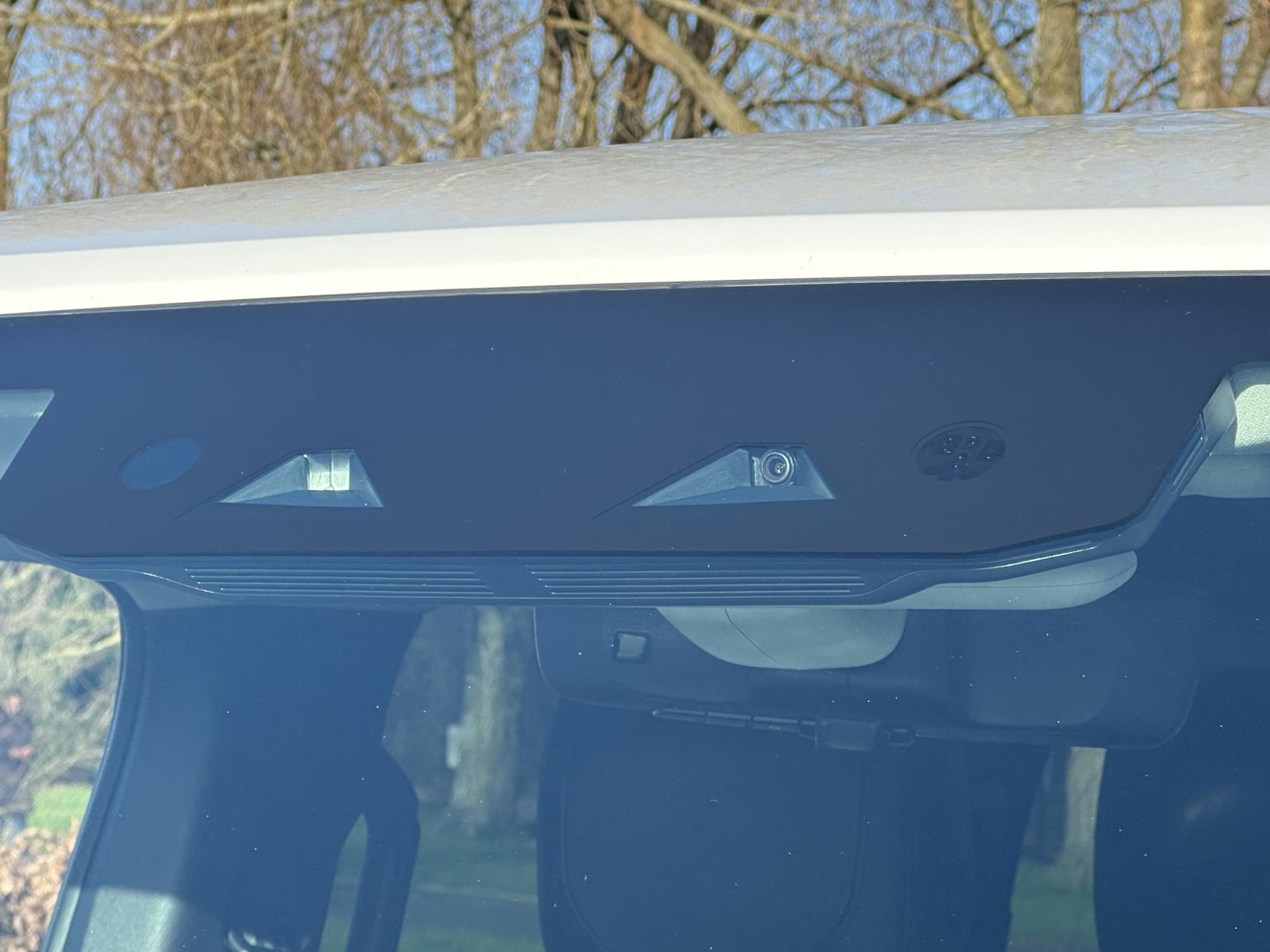 Land Rover Defender 110 2.0 Si4 SE SUV 5dr Petrol Auto 4WD Euro 6 (s/s) (300 ps)