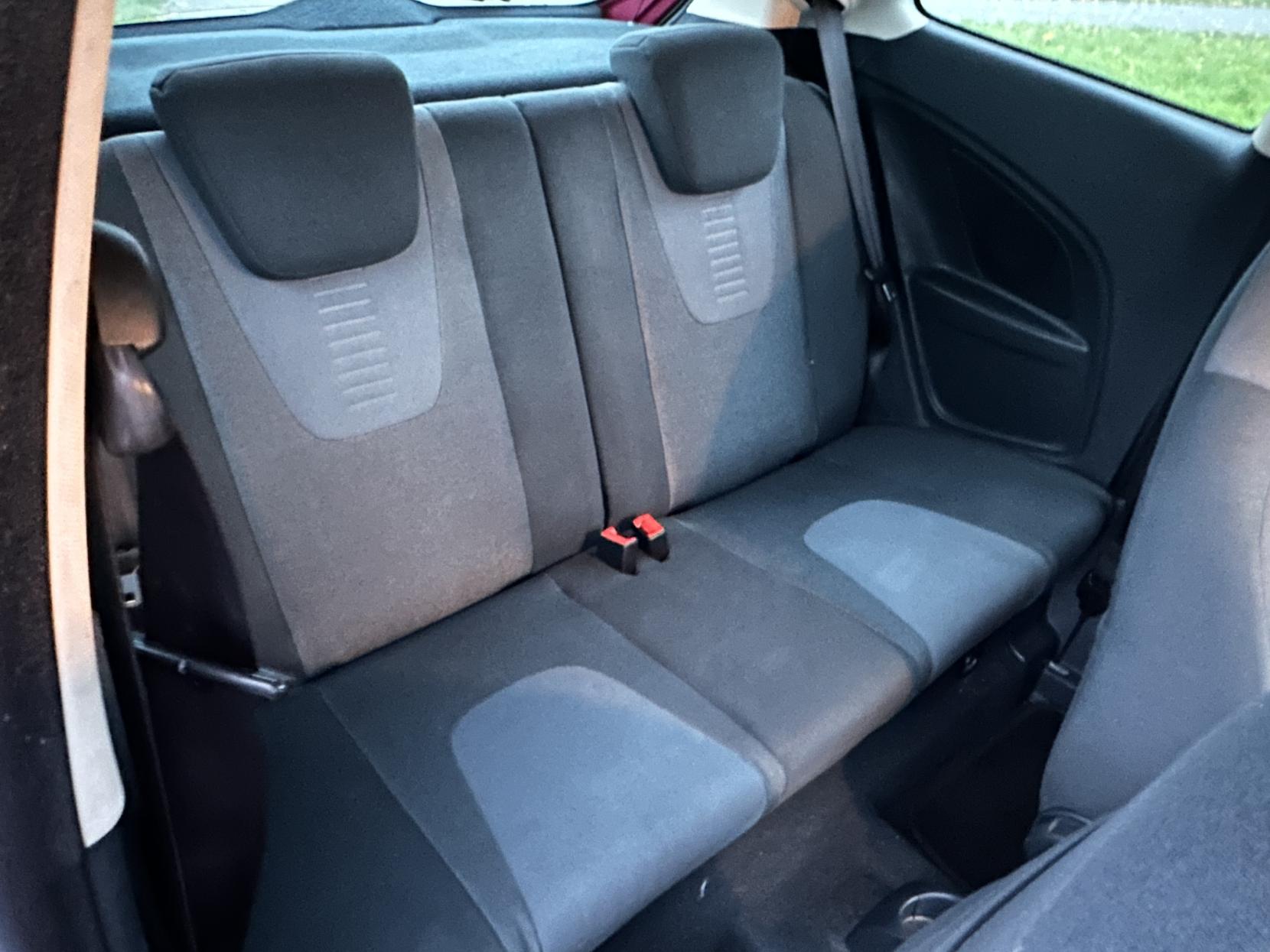 Ford Ka 1.2 Zetec Hatchback 3dr Petrol Manual Euro 4 (69 ps)