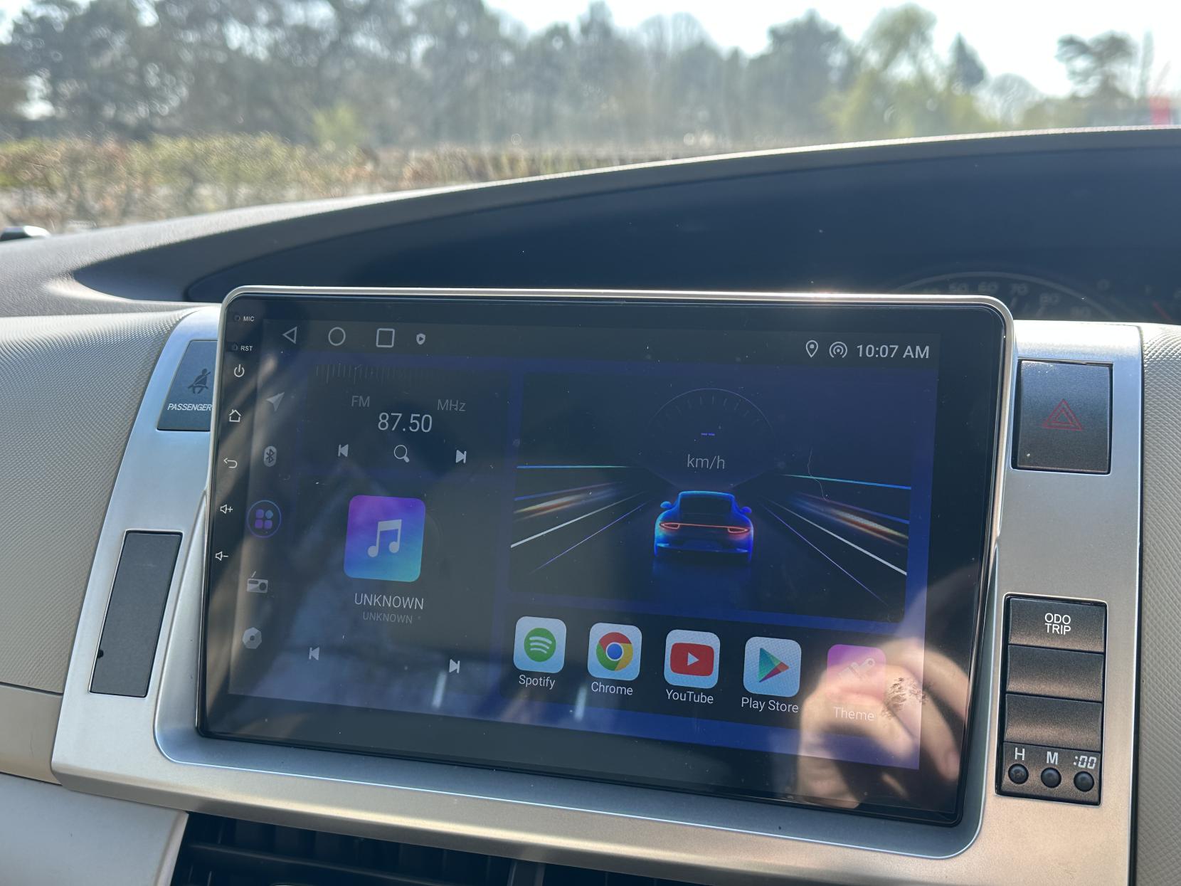 Toyota Estima 2.4 L 2010 TOYOTA ESTIMA 2.4 8 Seater Automatic petrol Silver 5 dr