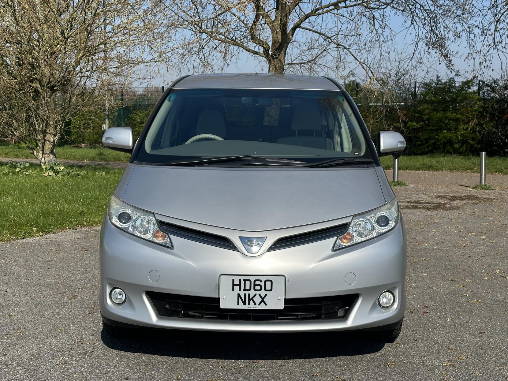 Toyota Estima 2.4 L 2010 TOYOTA ESTIMA 2.4 8 Seater Automatic petrol Silver 5 dr