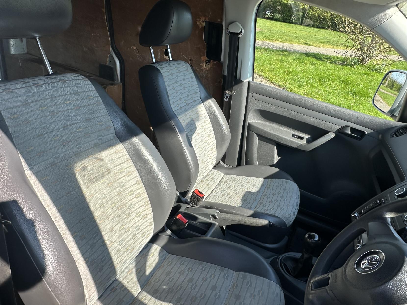 Volkswagen Caddy 1.6 TDI C20 Panel Van 4dr Diesel Manual L1 H1 (101 bhp)