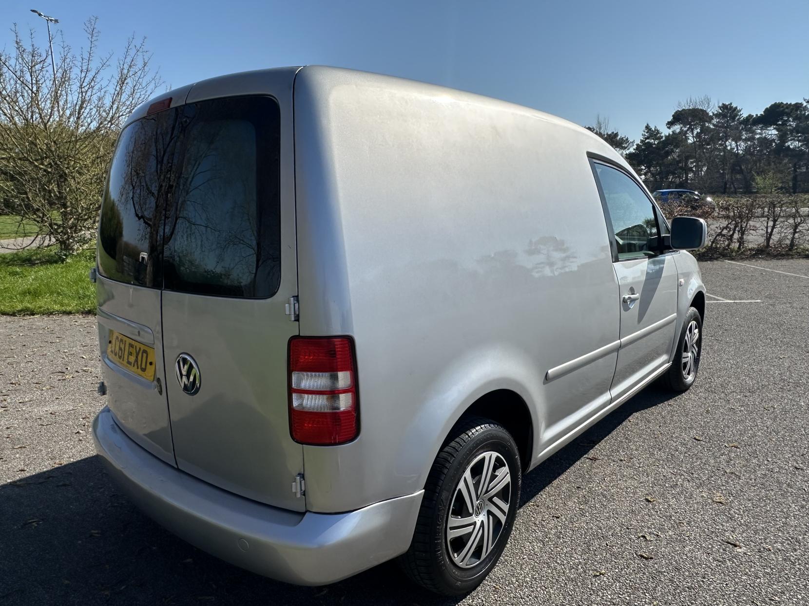 Volkswagen Caddy 1.6 TDI C20 Panel Van 4dr Diesel Manual L1 H1 (101 bhp)
