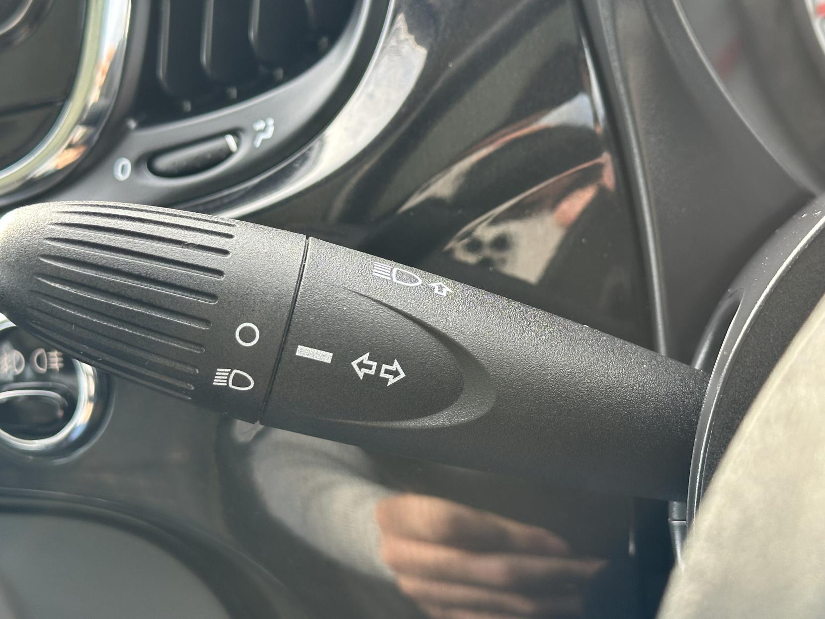 Fiat 500 1.2 Lounge Hatchback 3dr Petrol Manual Euro 6 (s/s) (69 bhp)