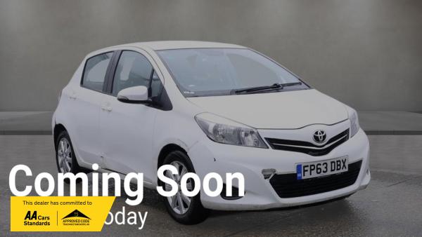 Toyota Yaris 1.4 D-4D TR Hatchback 5dr Diesel Manual Euro 5 (90 ps)