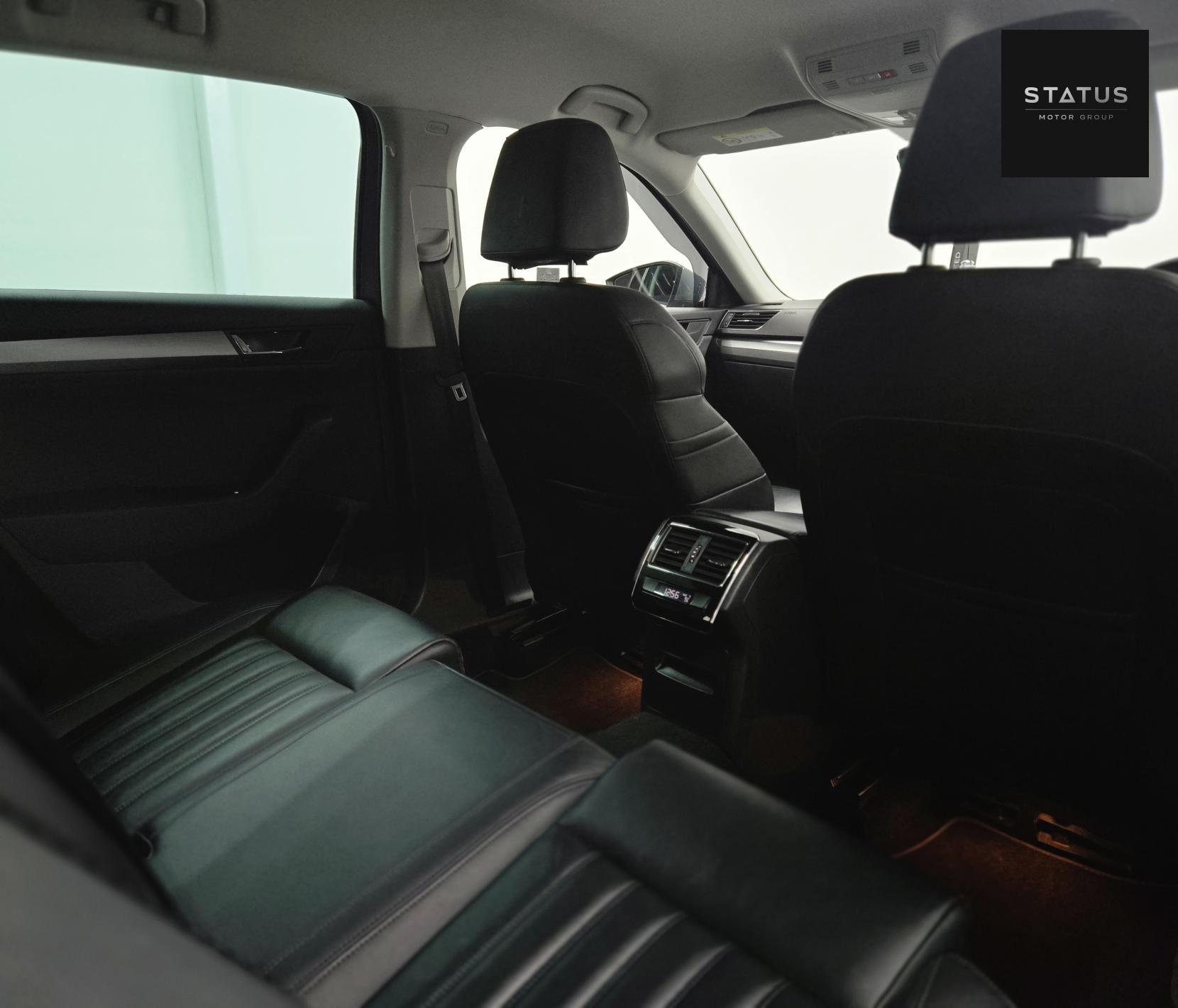 Skoda Superb 2.0 TDI SE L Executive Estate 5dr Diesel DSG Euro 6 (s/s) (150 ps)