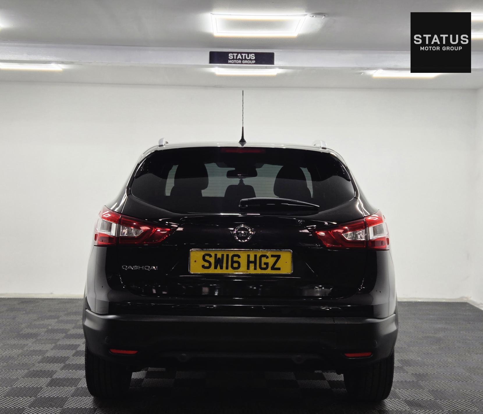 Nissan Qashqai 1.2 DIG-T Tekna SUV 5dr Petrol XTRON 2WD Euro 6 (s/s) (115 ps)