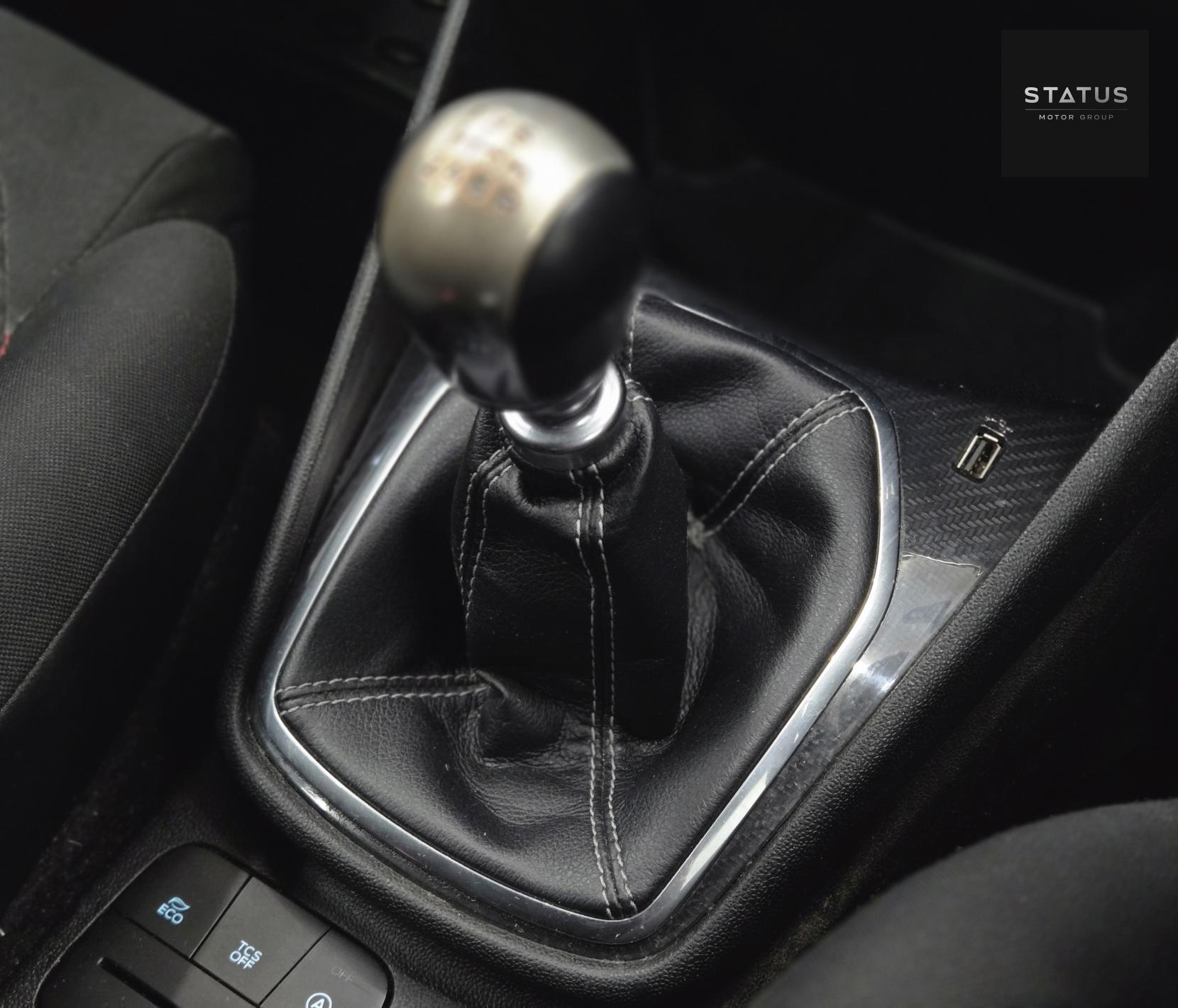 Ford Fiesta 1.0T EcoBoost GPF ST-Line Hatchback 5dr Petrol Manual Euro 6 (s/s) (140 ps)