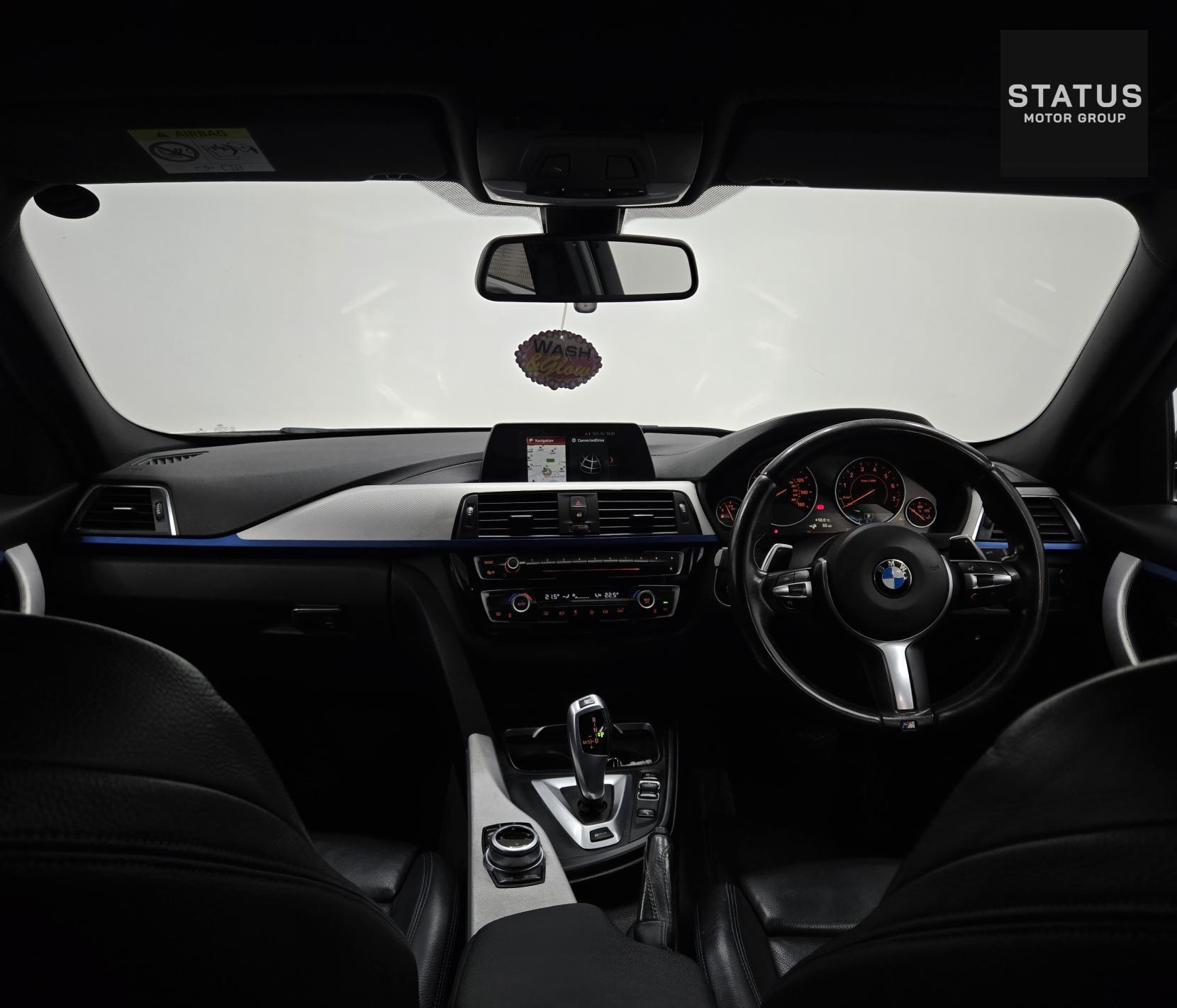BMW 3 Series 2.0 330e 7.6kWh M Sport Saloon 4dr Petrol Plug-in Hybrid Auto Euro 6 (s/s) (252 ps)