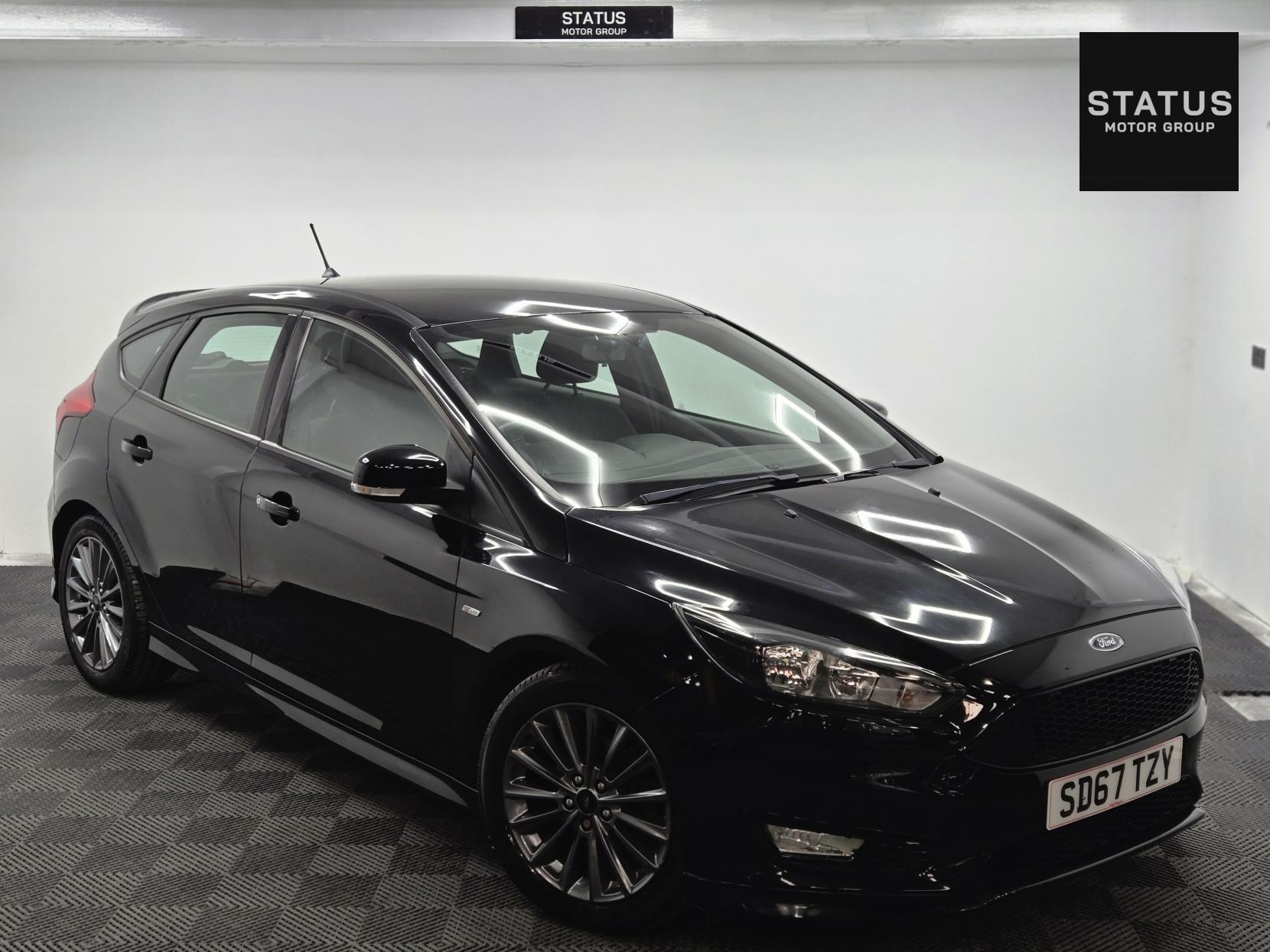 Ford Focus 1.5 TDCi ST-Line Hatchback 5dr Diesel Powershift Euro 6 (s/s) (120 ps)