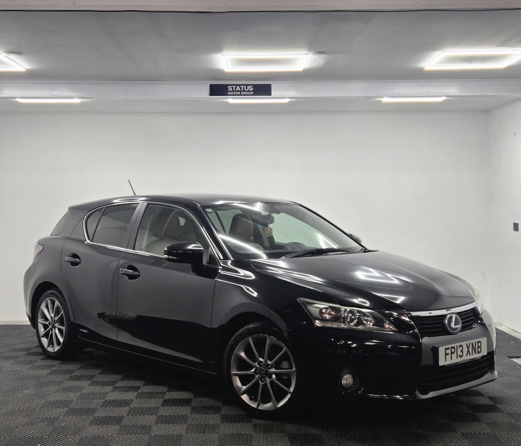 Lexus CT 1.8 200h Advance Hatchback 5dr Petrol Hybrid CVT Euro 5 (s/s) (136 ps)