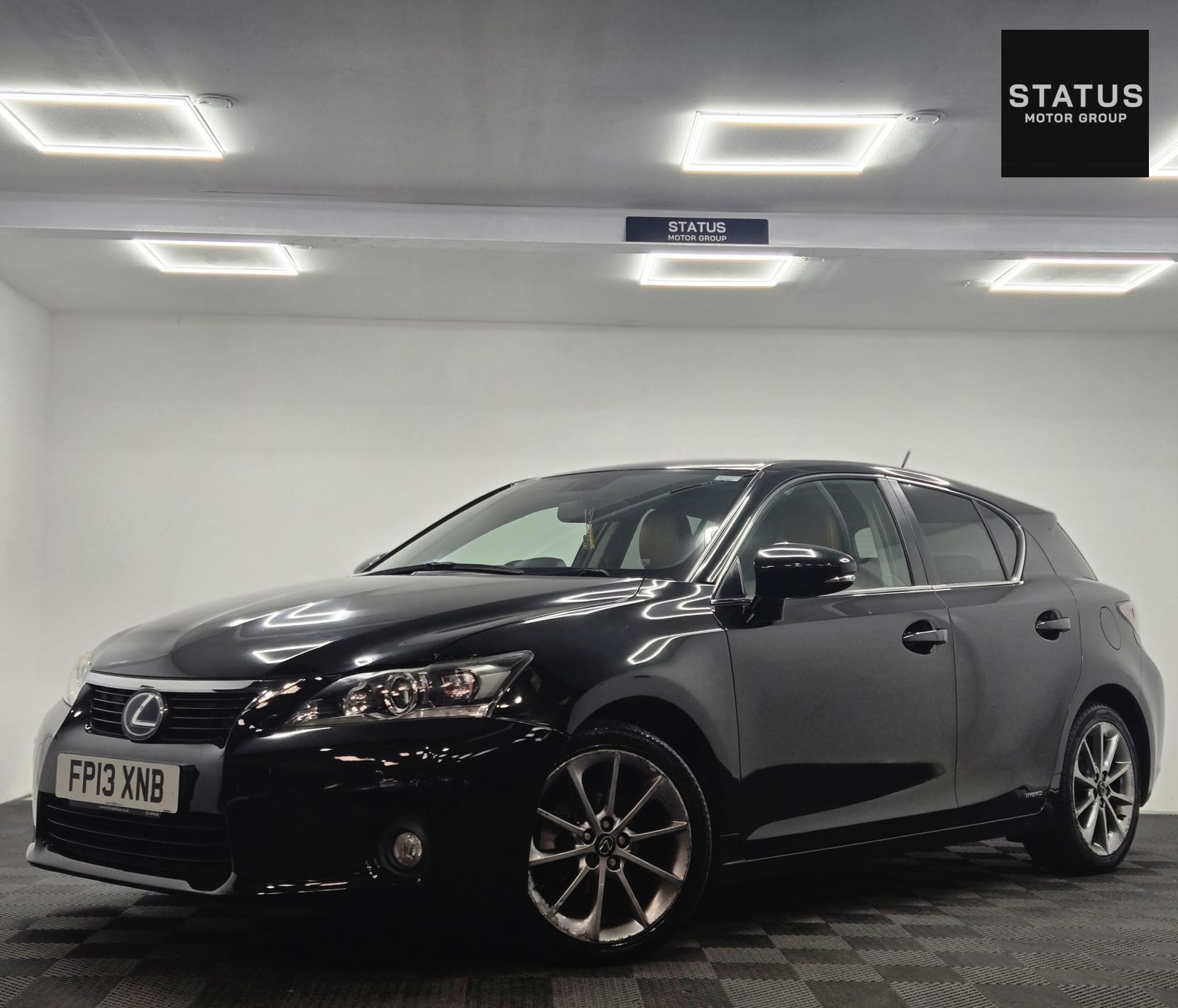 Lexus CT 1.8 200h Advance Hatchback 5dr Petrol Hybrid CVT Euro 5 (s/s) (136 ps)