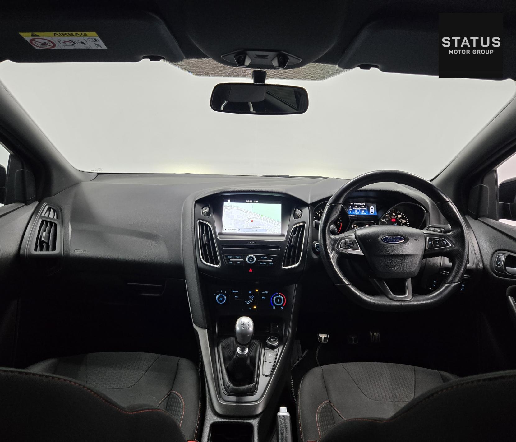 Ford Focus 1.5 TDCi ST-Line Hatchback 5dr Diesel Manual Euro 6 (s/s) (120 ps)