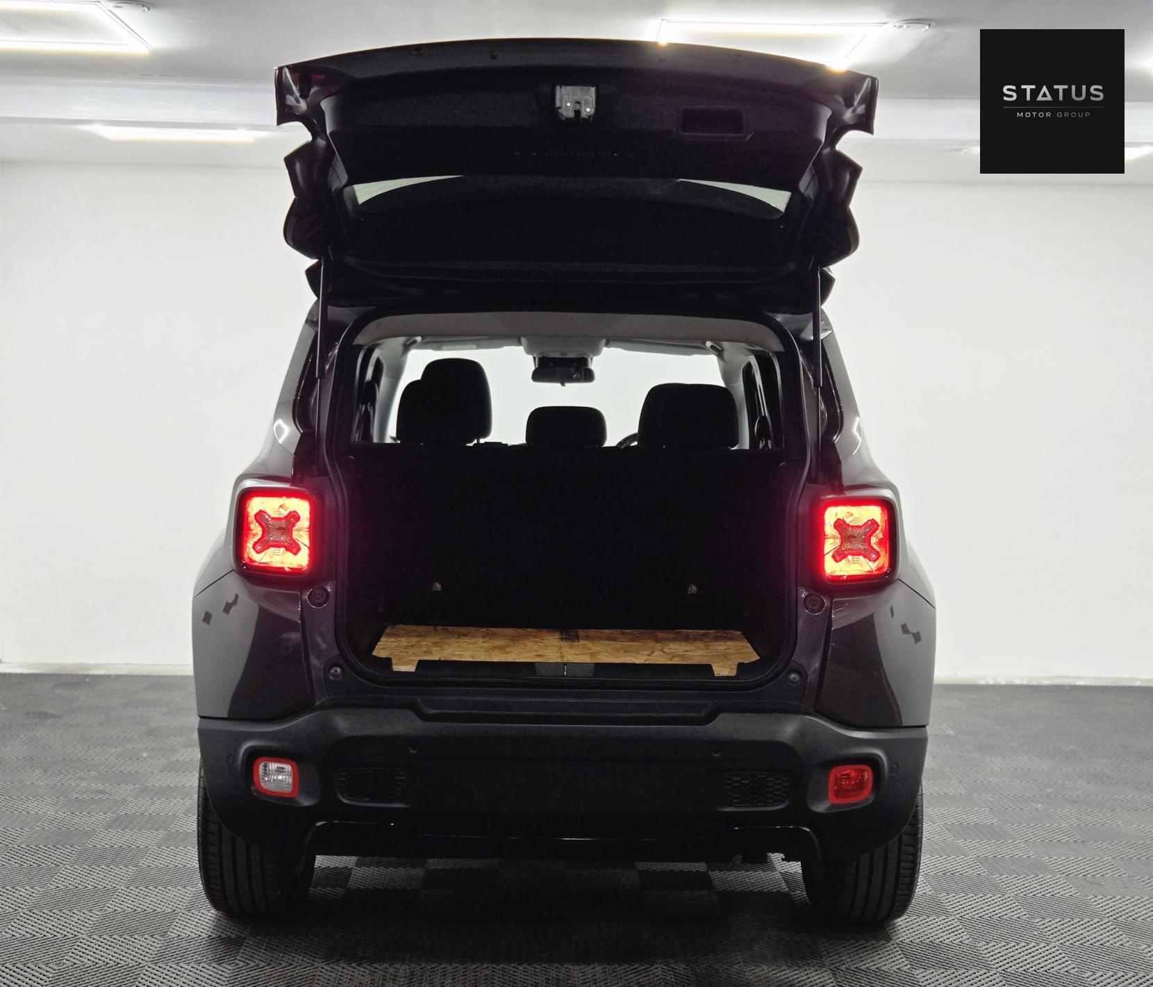 Jeep Renegade 1.3 GSE T4 Night Eagle SUV 5dr Petrol DDCT Euro 6 (s/s) (150 ps)