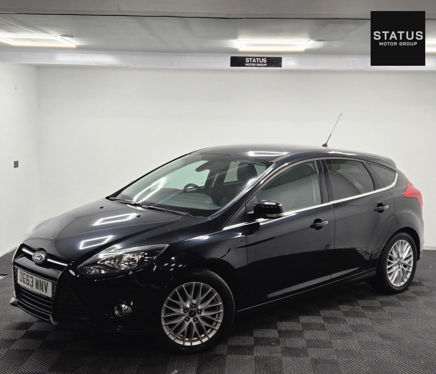Ford Focus 1.6 Zetec Hatchback 5dr Petrol Powershift Euro 5 (125 ps)